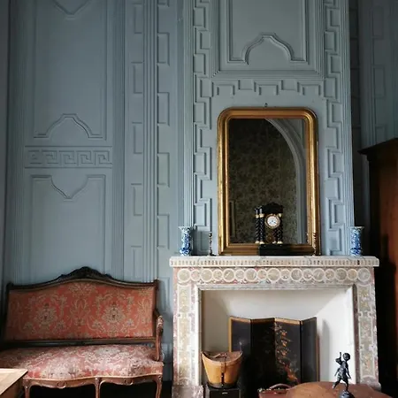 Chateau De Sur Bonnieure Bed & Breakfast