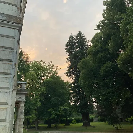 Bed & Breakfast Chateau De Sur Bonnieure