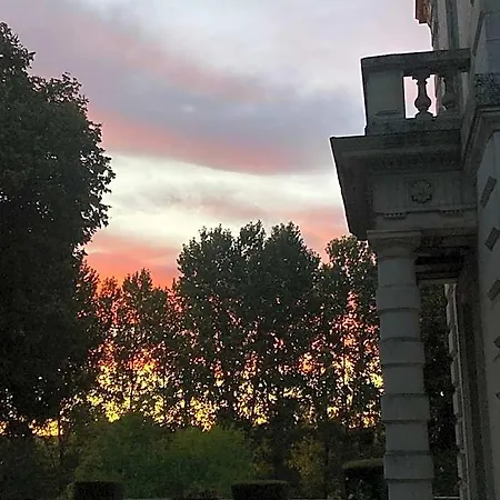 Chateau De Sur Bonnieure Bed & Breakfast *