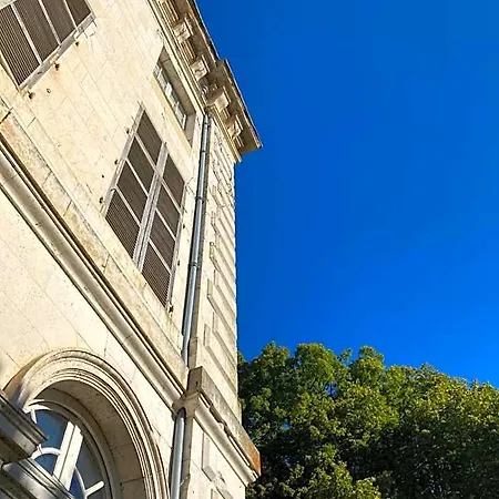 Chateau De Sur Bonnieure Bed & Breakfast *