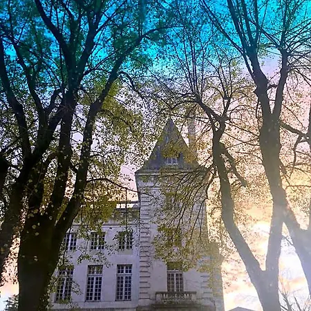 Nocleg ze śniadaniem Chateau De Sur Bonnieure Chasseneuil-sur-Bonnieure