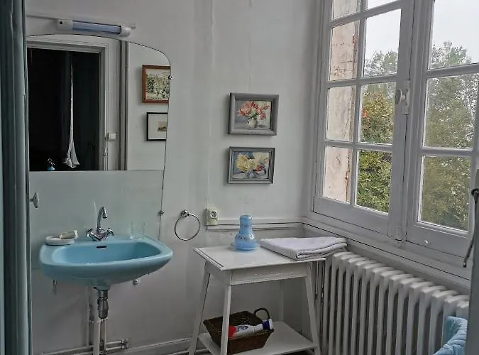 Couette-café Château De Sur Bonnieure